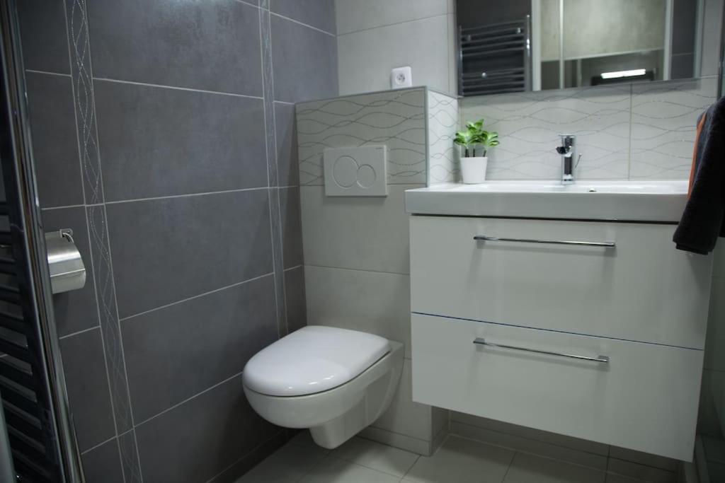 Stylish Studio In Only 50 Meters From Beach ! Nice Eksteriør bilde
